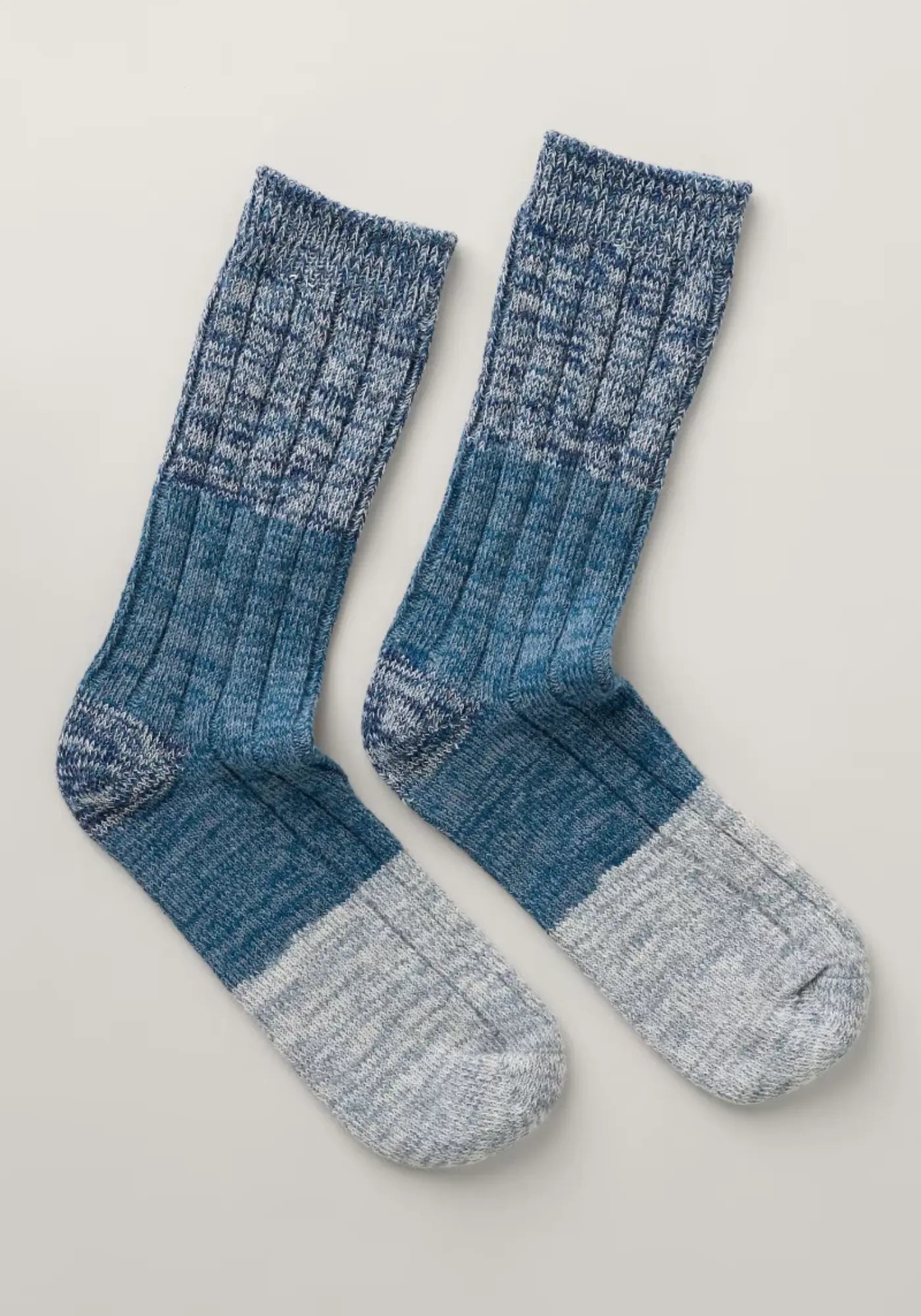 Bloomin Good Socken in Late Light Maritime Twist von Seasalt Cornwall, aus weicher Bio-Baumwolle. Fair produziert und bequem, ideal für Schuhgröße 4-7.