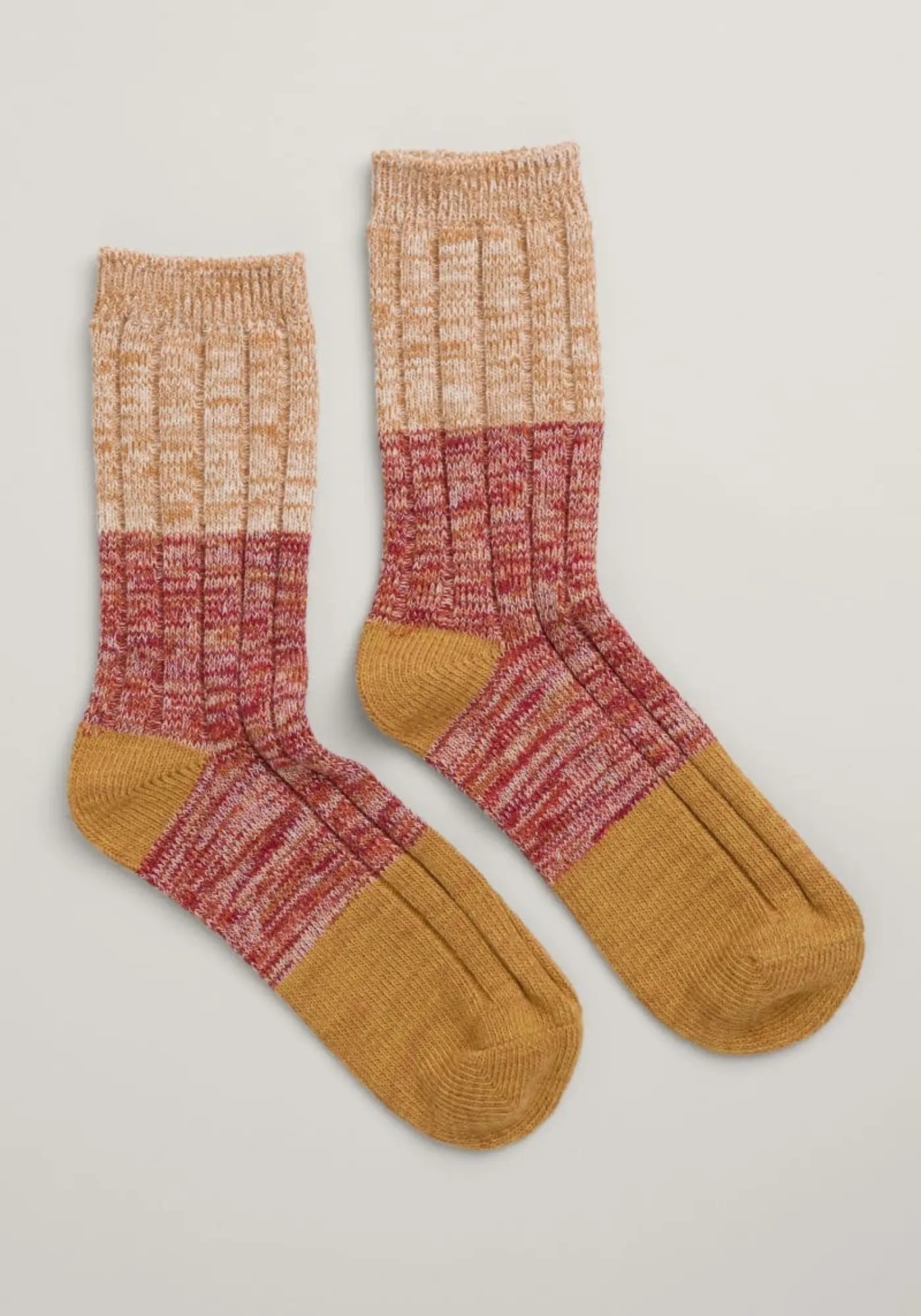 Bloomin Good Socken in Late Light Dahlia Sunglow von Seasalt Cornwall, aus weicher, atmungsaktiver Bio-Baumwolle. Bequem, langlebig und fair produziert.