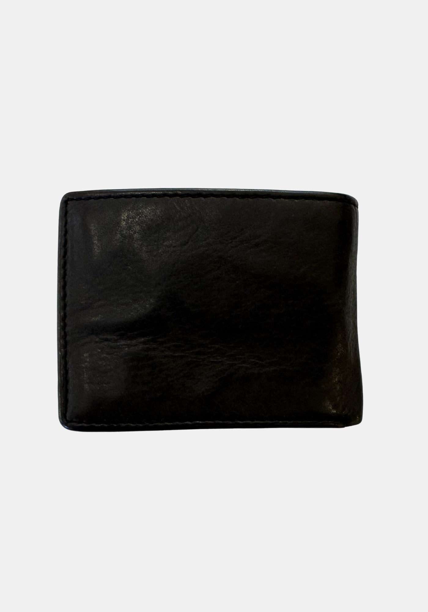 Rückseite der geschlossenen Geldbörse Thorin in Dark Ash aus glattem Rindleder ohne Logo
